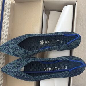 Rothy’s The Point Blue Emerald Snake Print Ballet Flat